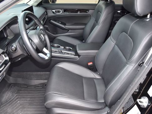 Used 2024 Honda Civic Touring image 11