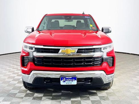 Used 2022 Chevrolet Silverado 1500 LT image 2
