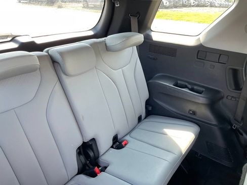 Used 2025 Hyundai Palisade SEL AWD/4WD image 16