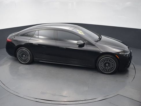 Used 2022 Mercedes-Benz EQS 580 4MATIC Sedan image 43