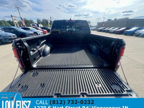 Used 2022 RAM 1500 Big Horn AWD/4WD image 12