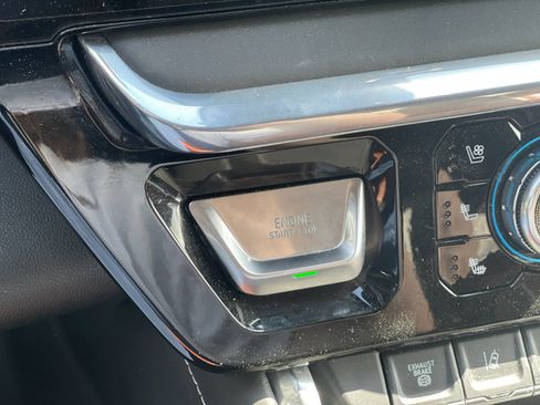 Used 2024 GMC Sierra 2500 Denali Ultimate w/ Max Trailering Package image 24