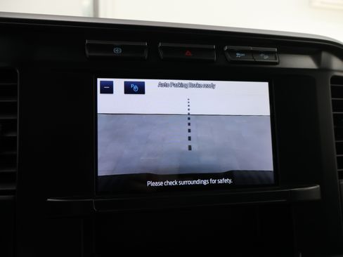 Used 2024 Ford F250 XLT AWD/4WD image 17