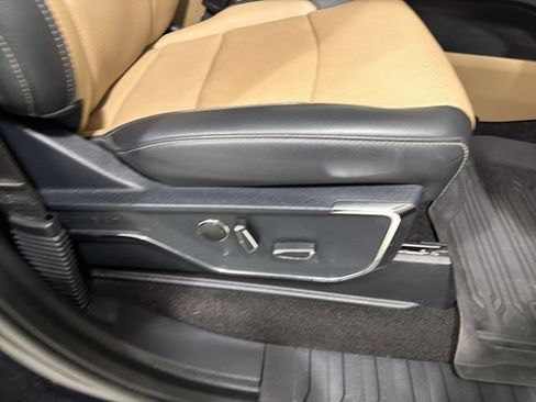 Used 2021 Ford F150 Lariat w/ Equipment Group 502A High AWD/4WD image 37