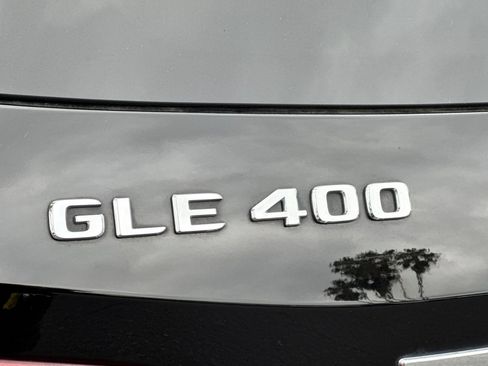 Used 2019 Mercedes-Benz GLE 400 4MATIC image 28