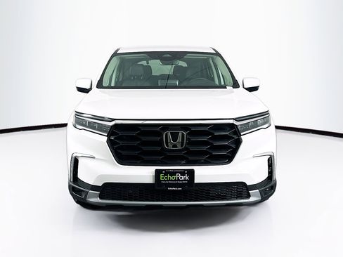 Used 2025 Honda Pilot EX-L image 2