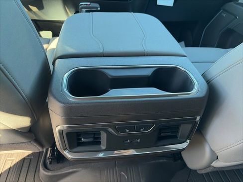 New 2026 GMC Sierra 1500 SLT w/ SLT Premium Plus Package image 13