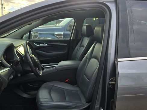 Used 2020 Buick Enclave Premium w/ Sun and Sites Package image 11