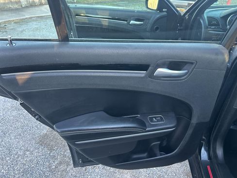 Used 2021 Chrysler 300 S image 14