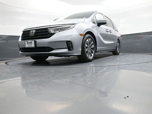 Certified 2023 Honda Odyssey EX-L image 28