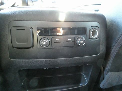 Used 2020 Chevrolet Tahoe LT image 19