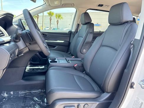 New 2026 Honda Odyssey EX-L image 13