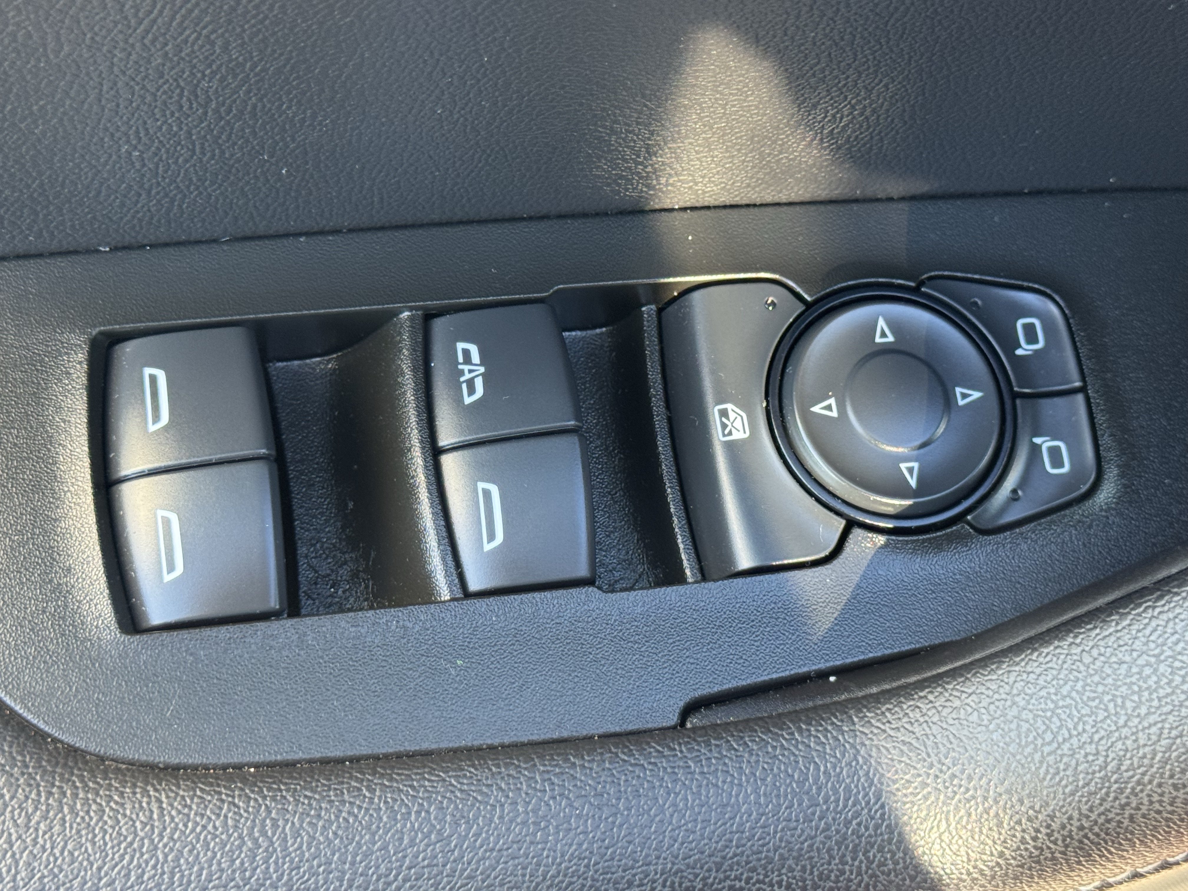 Used 2024 Chevrolet Blazer LT w/ Midnight/Sport Edition AWD/4WD image 16