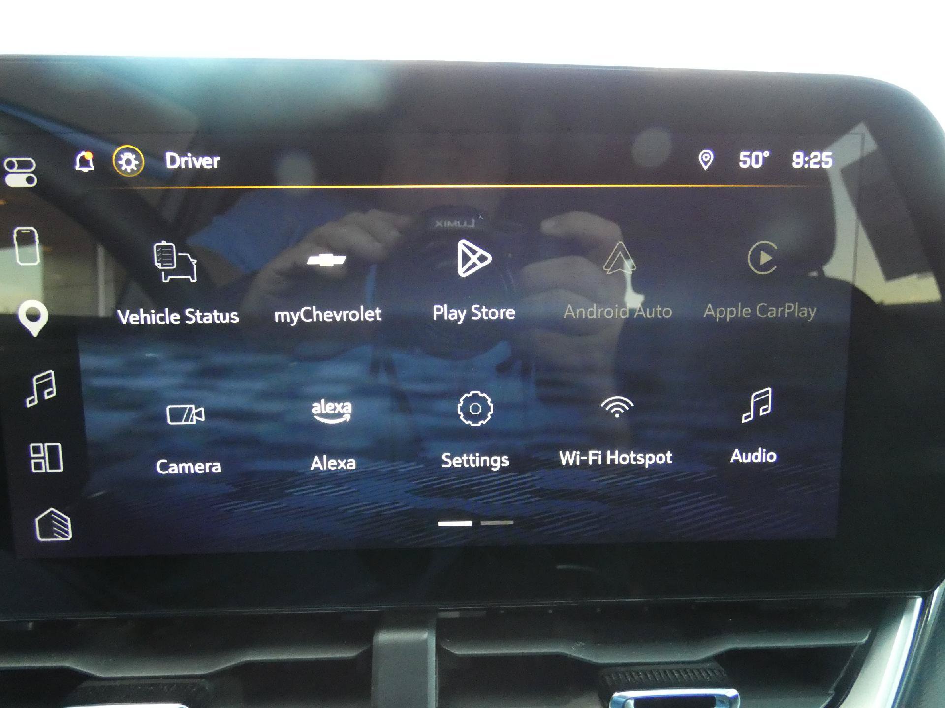 Certified 2025 Chevrolet Equinox LT w/ Safety and Technology Package FWD image 22