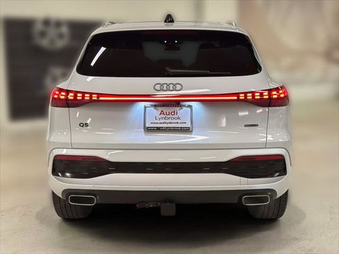 Used 2025 Audi Q5 Premium Plus w/ Premium Plus image 5