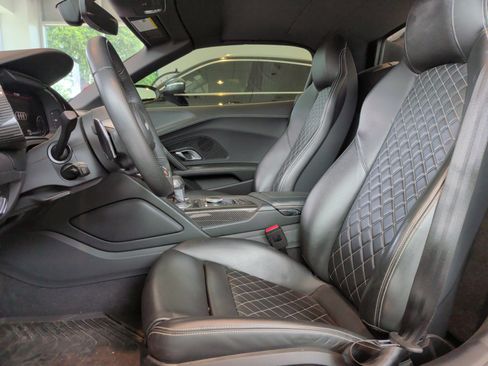 Used 2018 Audi R8 V10 plus AWD/4WD image 15