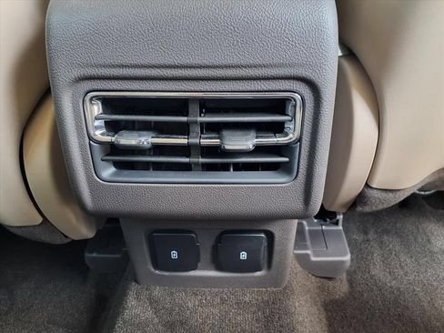 Used 2023 Lincoln Corsair Reserve w/ Equipment Group 201A FWD image 13