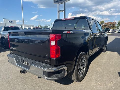 Used 2021 Chevrolet Silverado 1500 LT AWD/4WD image 6