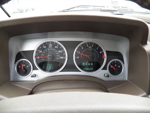 Used 2008 Jeep Compass Limited image 24