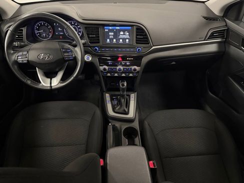 Used 2020 Hyundai Elantra Value Edition w/ Cargo Package (C1) FWD image 15