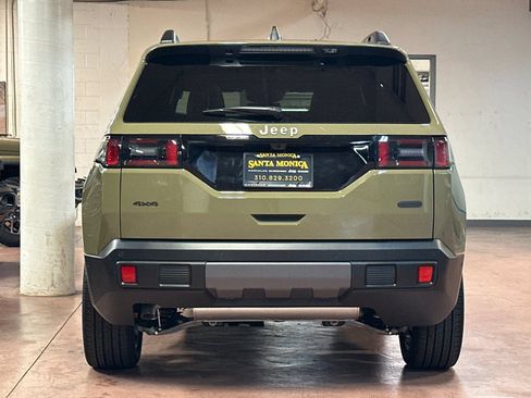 New 2026 Jeep Cherokee Overland w/ Advanced Pro Tech Group AWD/4WD image 4