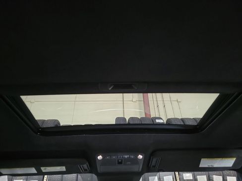 Used 2019 INFINITI QX80 Limited w/ All-Season Package image 29