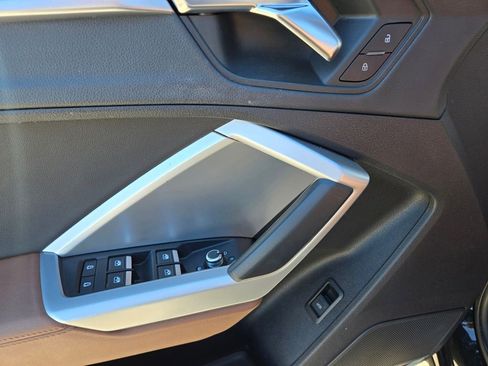 Used 2020 Audi Q3 2.0T Premium Plus w/ Premium Plus Package image 22