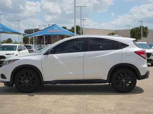 Used 2022 Honda HR-V Sport image 3