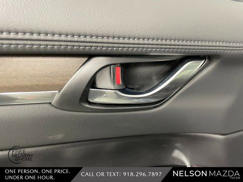 New 2025 MAZDA CX-5 Signature image 23