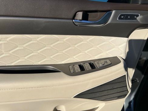 Used 2020 Hyundai Palisade Limited image 28