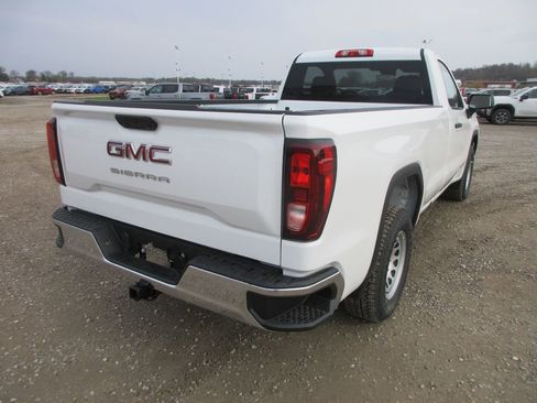 New 2026 GMC Sierra 1500 Pro image 5