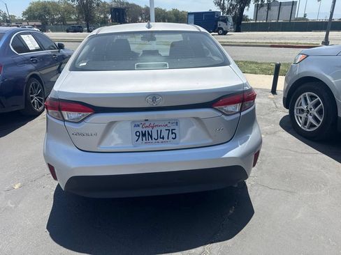 Used 2024 Toyota Corolla LE FWD image 5
