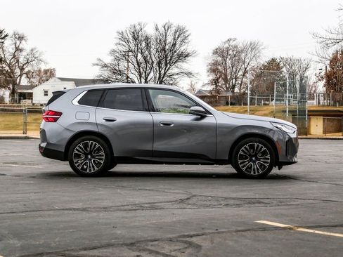 Used 2026 BMW X3 xDrive30 w/ Premium Package image 6