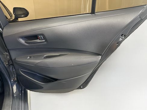Used 2023 Toyota Corolla LE w/ Carpet Mat Package (TMS) FWD image 27