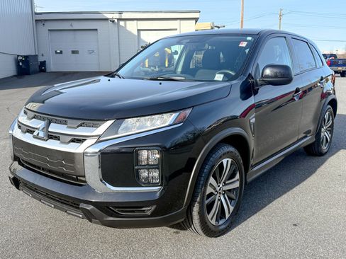 Used 2024 Mitsubishi Outlander Sport ES image 3