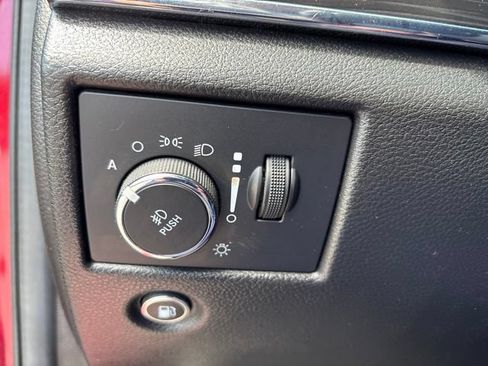 Used 2021 Jeep Grand Cherokee Limited AWD/4WD image 16