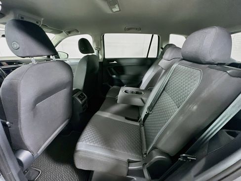 Used 2021 Volkswagen Tiguan S FWD image 25
