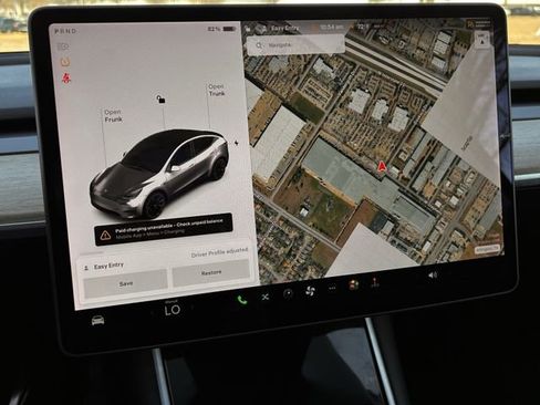 Used 2020 Tesla Model Y Long Range image 18