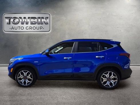 Certified 2023 Kia Seltos SX w/ SX Sunroof Package AWD/4WD image 8