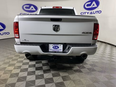 Used 2017 RAM 1500 Express w/ Express Value Package image 4