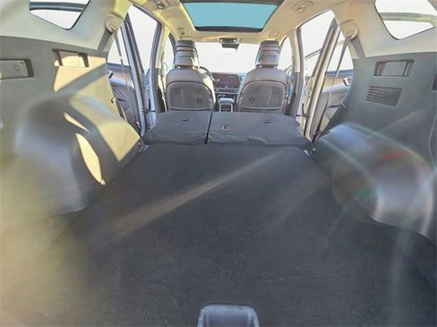 Used 2024 Kia Sportage SX image 22