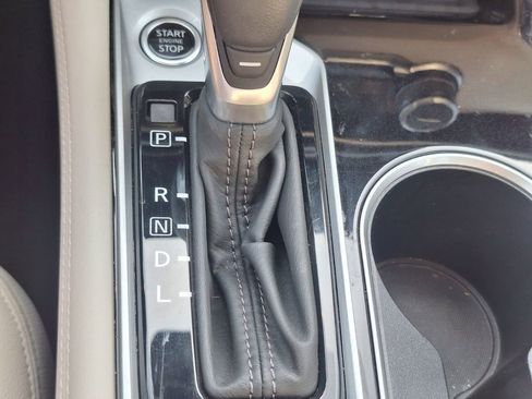 Used 2024 Nissan Altima 2.5 SL image 17