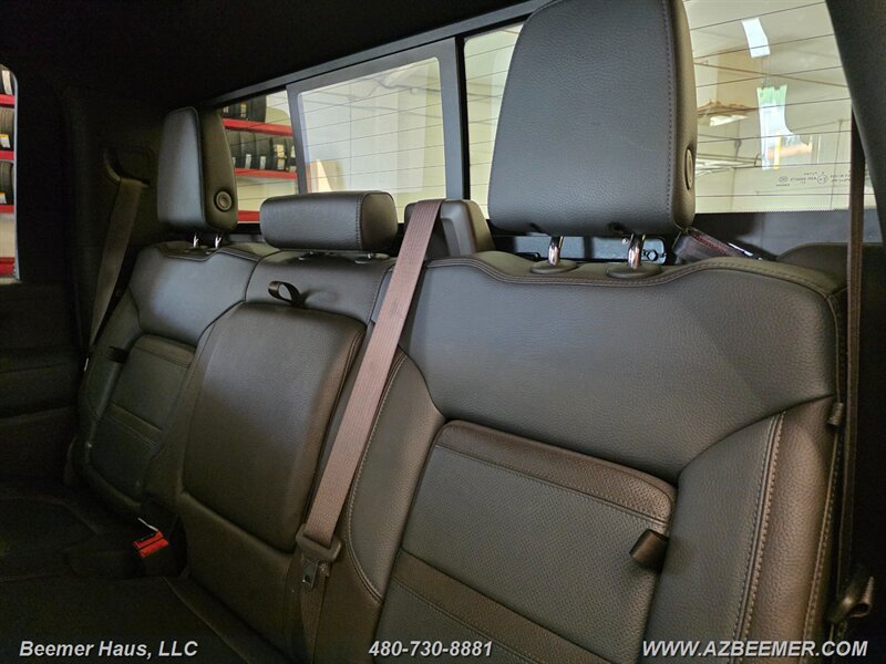 Used 2022 GMC Sierra 2500 Denali w/ Denali Ultimate Package AWD/4WD image 22