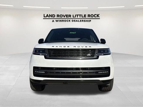 New 2025 Land Rover Range Rover SE image 8