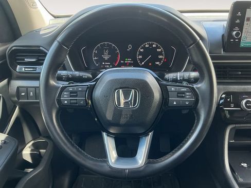 Used 2024 Honda Pilot Touring image 12