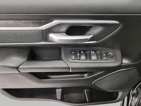 Used 2021 RAM 1500 Big Horn image 8