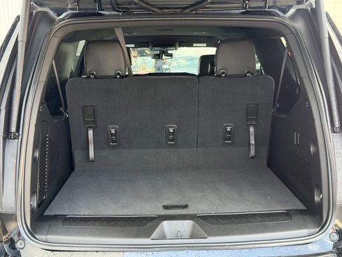 Used 2021 GMC Yukon XL SLT image 34