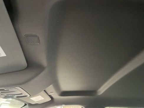 Used 2023 Chevrolet Silverado 1500 LT image 22