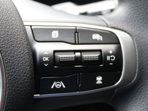 New 2026 Kia K5 LXS FWD image 27