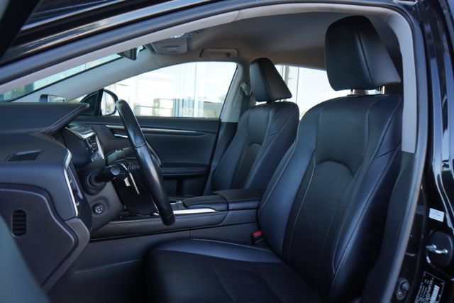 Used 2021 Lexus RX 350 FWD w/ Accessory Package image 21